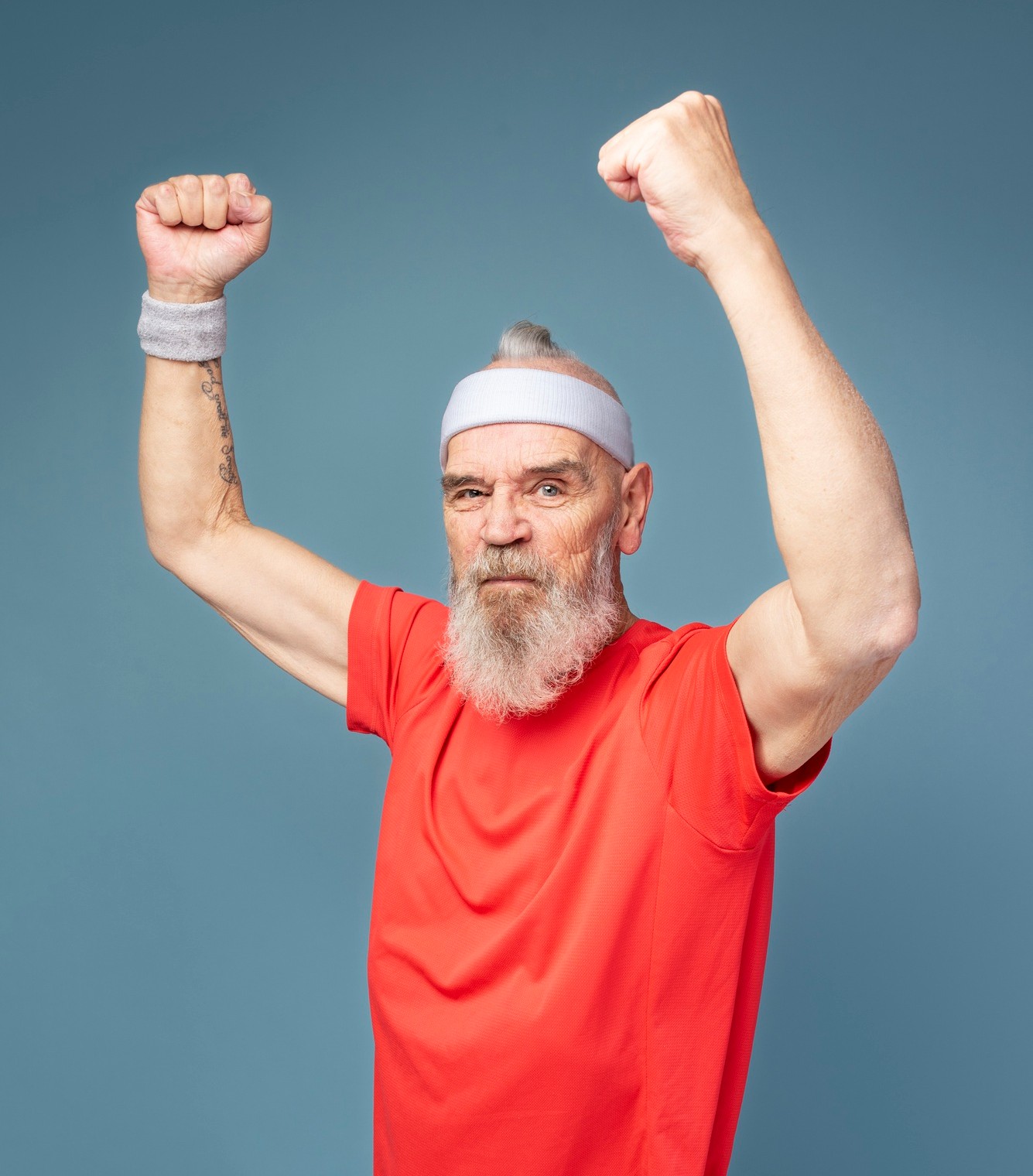 Strength Training for Longevity: Building Muscle for a Healthier, Longer Life medium-shot-strong-senior-man